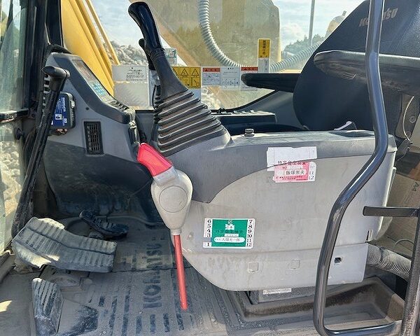 PC210-7 油圧ショベル コマツ製 10600hr 併用配管付き 中古建設機械 写真31（株式会社広建機）