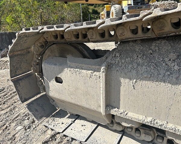 PC210-7 油圧ショベル コマツ製 10600hr 併用配管付き 中古建設機械 写真43（株式会社広建機）