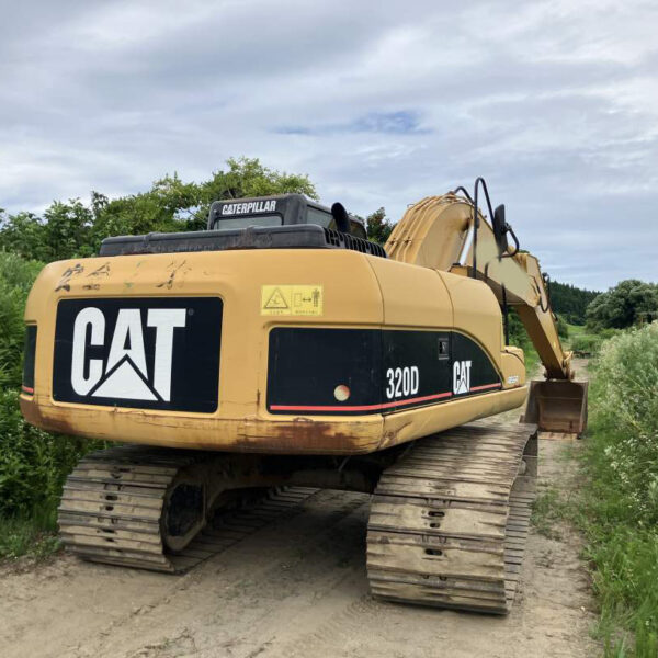 CAT320D ローアワー機 0.7m3油圧ショベル 配管仕様 土木 Excavator キャタピラー 中古建設機械 写真22（株式会社広建機）