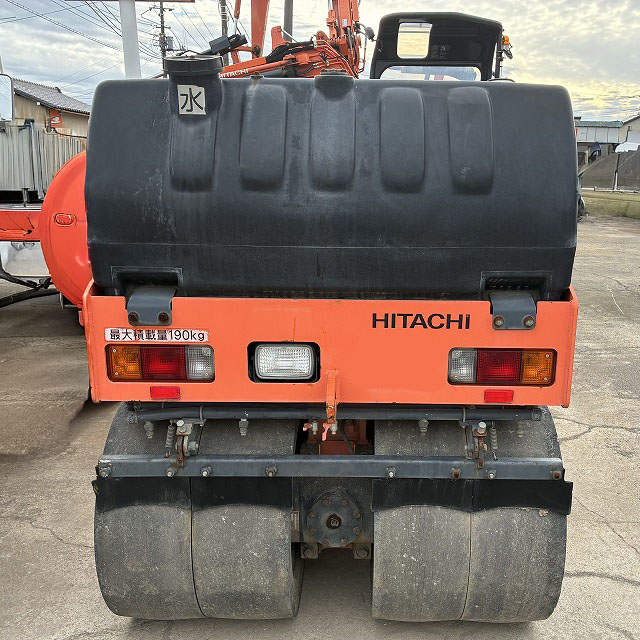 CC135C-3A　ロードローラー ローアワー 日立建機製 中古建設機械 写真8（株式会社広建機）