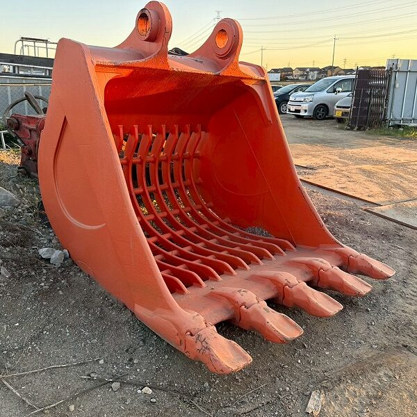 スケルトンバケット 1.6m3日立建機用　ZX500LCK-6,ZX480LCK-5B等 中古建設機械 写真5（株式会社広建機）