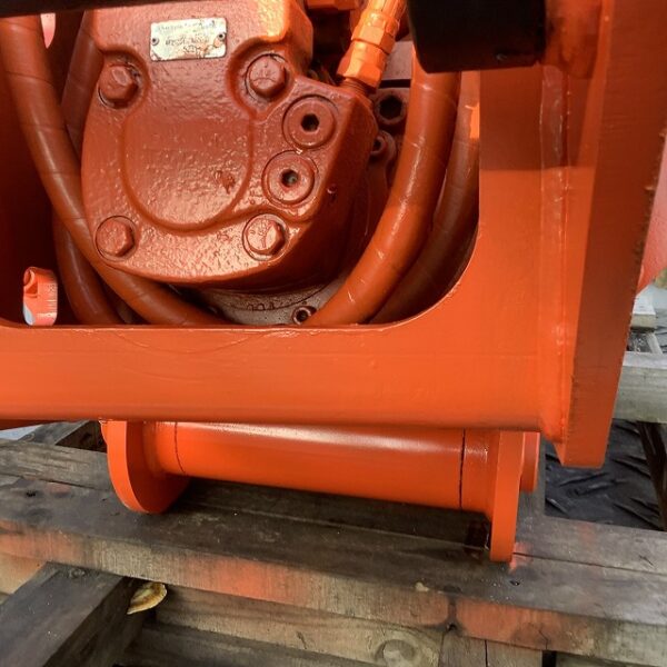 GV-122S 未使用中古機 0.45用旋回フォーク　タグチ工業製 中古建設機械 写真33（株式会社広建機）