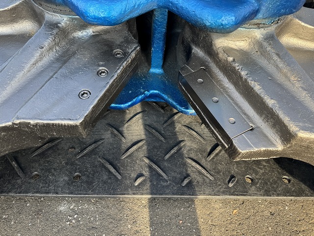 TSWB1400V-F 1.2m3用大割機 整備品 オカダアイヨン製  concrete crusher 中古建設機械 写真3（株式会社広建機）