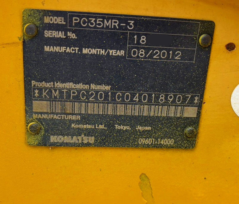 PC35MR-3 ミニモク 旋回式フォーク付き レンタルアップ コマツ 木造解体 内装解体 中古建設機械 写真7（株式会社広建機）