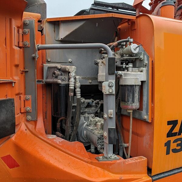 ZX135USK-6 ショートリーチ 5本配管 0.45m3油圧ショベル 階上・地下解体仕様 日立建機 中古建設機械 写真13（株式会社広建機）