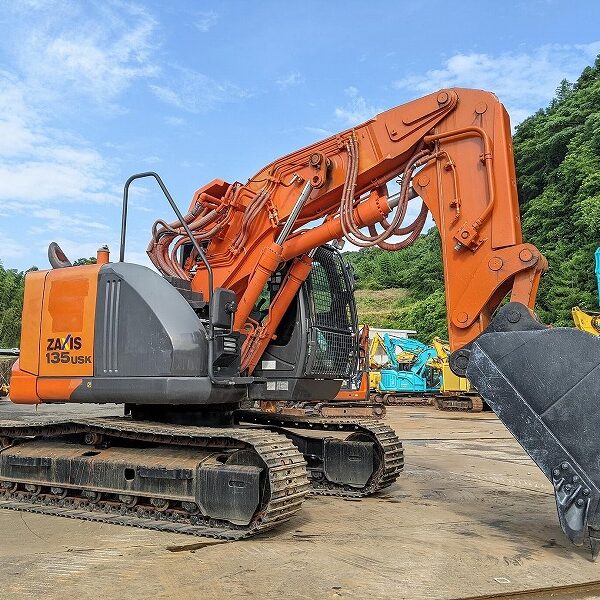 ZX135USK-6 ショートリーチ 5本配管 0.45m3油圧ショベル 階上・地下解体仕様 日立建機 中古建設機械 写真12（株式会社広建機）