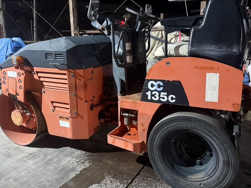 CC135C-3A　ロードローラー ローアワー 日立建機製 中古建設機械 写真1（株式会社広建機）