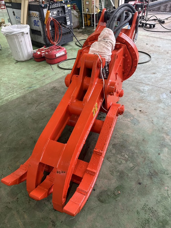 GV-122S 未使用中古機 0.45用旋回フォーク　タグチ工業製 中古建設機械 写真1（株式会社広建機）