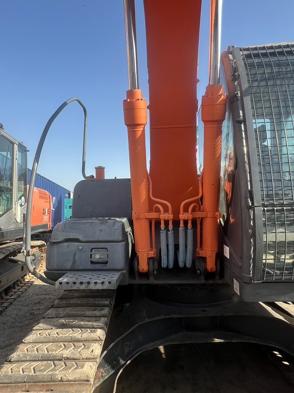 ZX120-3 併用配管 0.45m3油圧ショベル 中古建設機械 写真4（株式会社広建機）