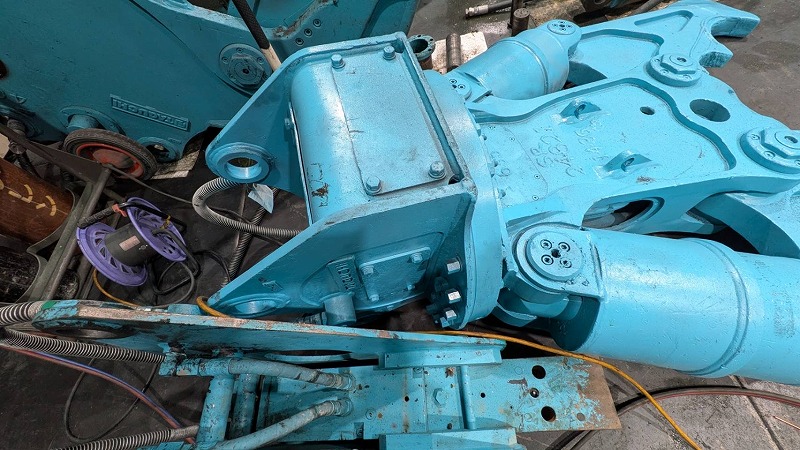 0.45m3用大割機 DS-120A タグチ工業製 オートマ旋回 中古建設機械 写真4（株式会社広建機）