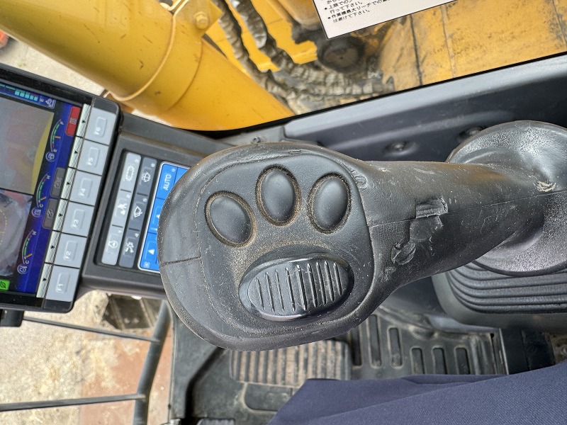 PC138US-11 ツーピース 5本配管 旋回フォーク バケット付き 中古建設機械 写真4（株式会社広建機）