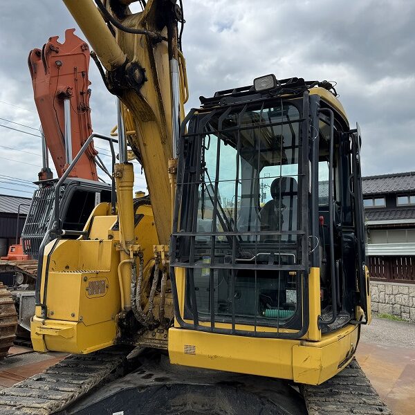 PC138US-11 ツーピース 5本配管 旋回フォーク バケット付き 中古建設機械 写真46（株式会社広建機）