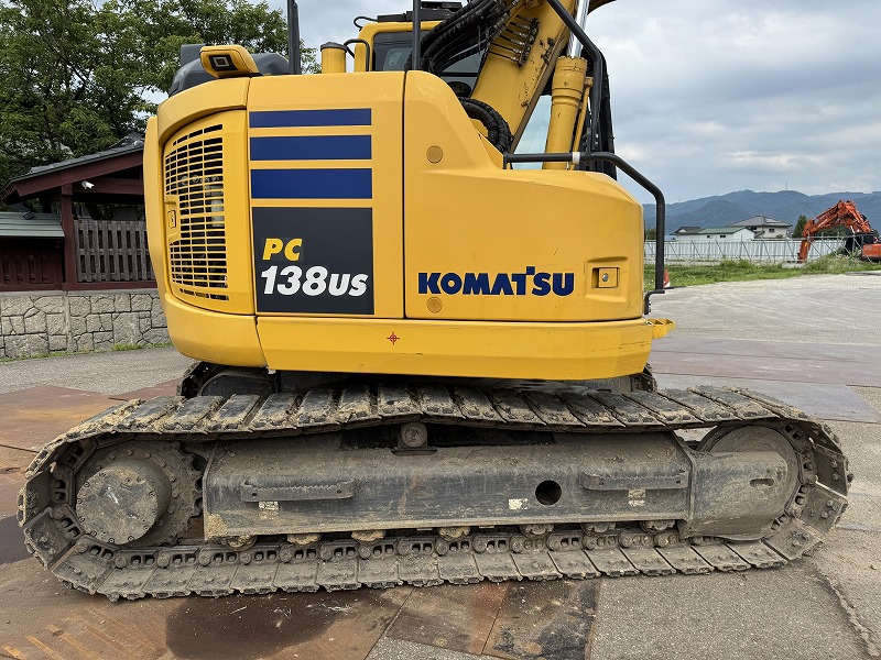 PC138US-11 ツーピース 5本配管 旋回フォーク バケット付き 中古建設機械 写真8（株式会社広建機）
