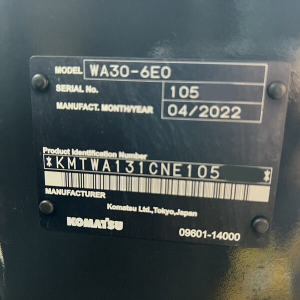 WA30-6E0 ホイールローダー コマツ キャビン付き 極上品 中古建設機械 写真15（株式会社広建機）