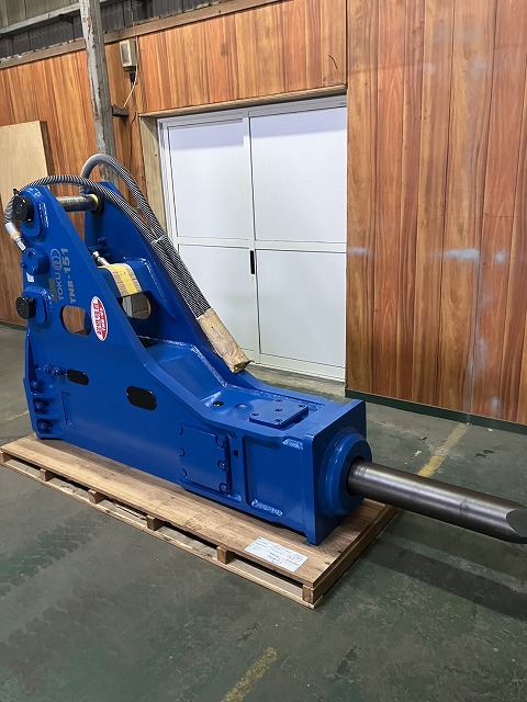 東空販売製 0.7m3用油圧ブレーカー  新品 超低騒音 TNB-151LU2-US Hydraulic Breaker 中古建設機械 写真5（株式会社広建機）