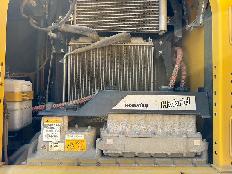 コマツハイブリッド 0.7m3 HB205-2 ベトナム行き?? クレーン仕様機2.9ton 2014year 配管なし 中古建設機械 写真39（株式会社広建機）