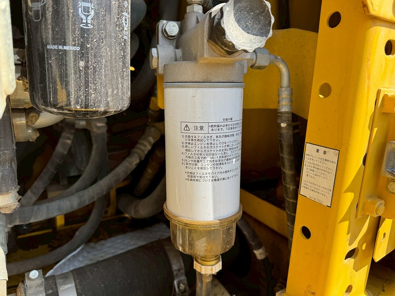 コマツハイブリッド 0.7m3 HB205-2 ベトナム行き?? クレーン仕様機2.9ton 2014year 配管なし 中古建設機械 写真41（株式会社広建機）