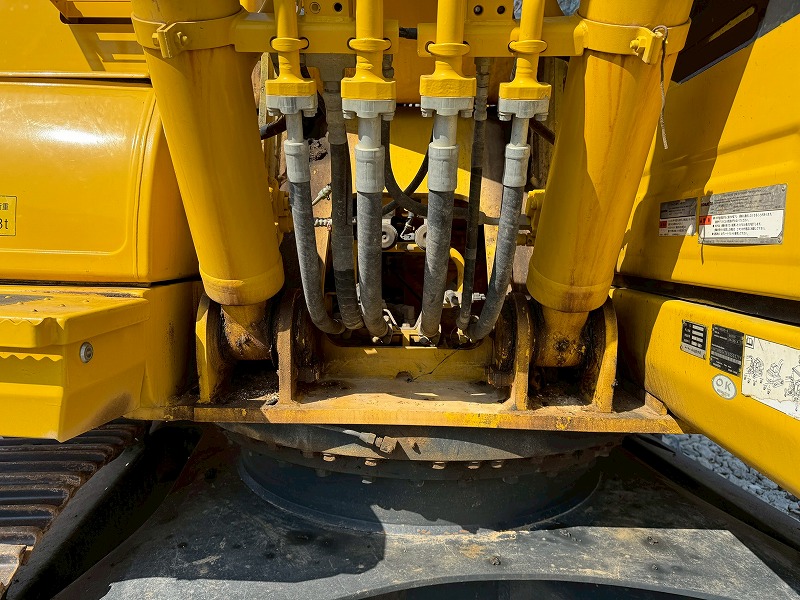 コマツハイブリッド 0.7m3 HB205-2 ベトナム行き?? クレーン仕様機2.9ton 2014year 配管なし 中古建設機械 写真8（株式会社広建機）