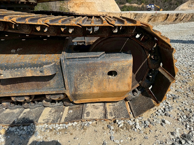 コマツハイブリッド 0.7m3 HB205-2 ベトナム行き?? クレーン仕様機2.9ton 2014year 配管なし 中古建設機械 写真13（株式会社広建機）