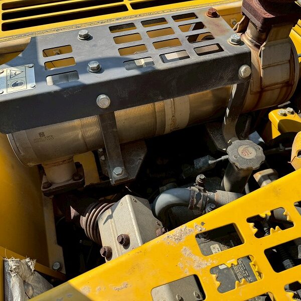 コマツハイブリッド 0.7m3 HB205-2 ベトナム行き?? クレーン仕様機2.9ton 2014year 配管なし 中古建設機械 写真74（株式会社広建機）