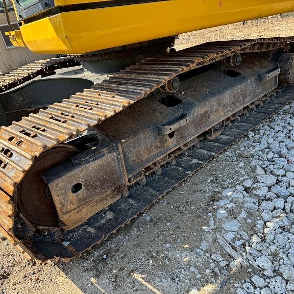 コマツハイブリッド 0.7m3 HB205-2 ベトナム行き?? クレーン仕様機2.9ton 2014year 配管なし 中古建設機械 写真61（株式会社広建機）