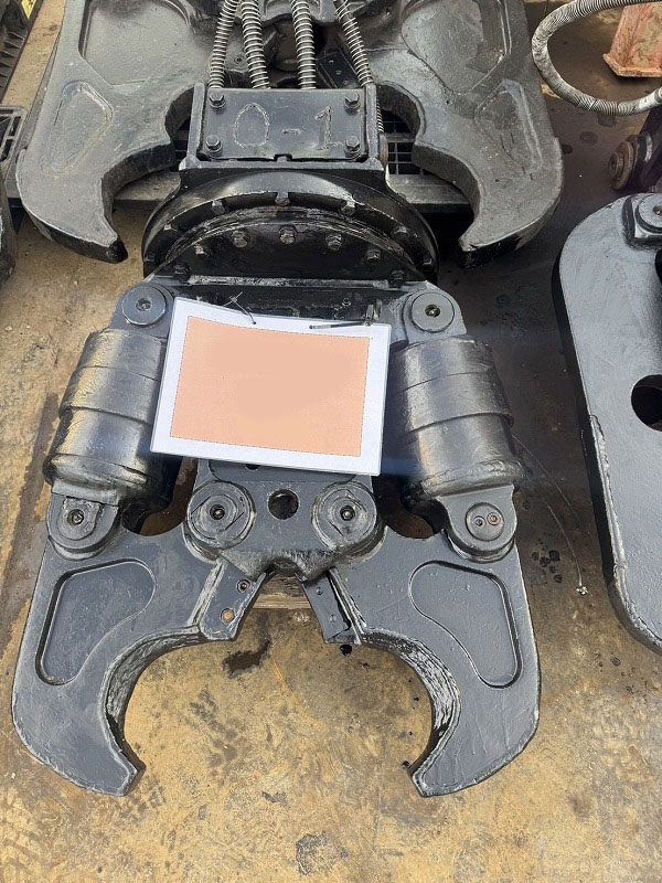 ミニダブルシリンダーDS-30F 3トン用タグチ工業大割機 中古建設機械 写真1（株式会社広建機）