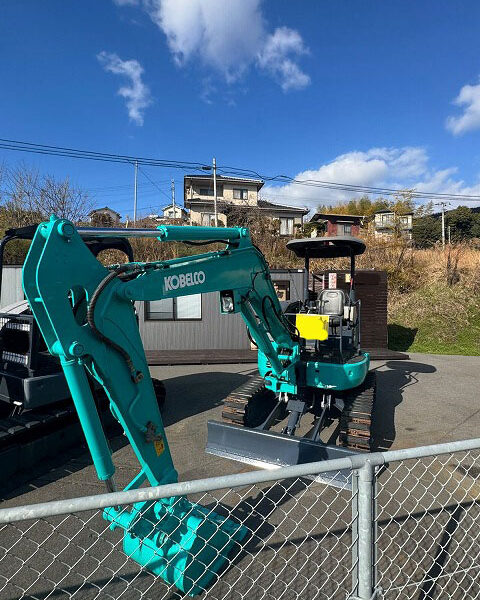 SK35SR-6 ミニ油圧ショベル 配管付 パット新品 整備品 KOBELCO 中古建設機械 写真9(株式会社広建機)
