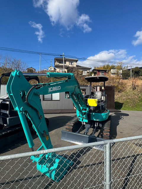 SK35SR-6 ミニ油圧ショベル 配管付 パット新品 整備品 KOBELCO 中古建設機械 写真4（株式会社広建機）