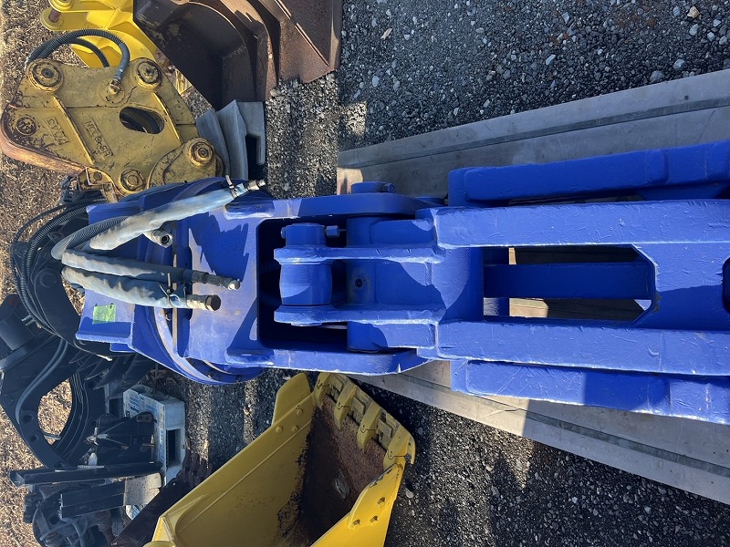 丸順 IFR120-2 0.45用旋回フォーク MARUJUN 900kg 中古建設機械 写真8（株式会社広建機）