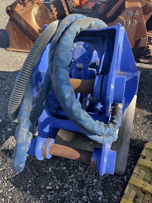 丸順 IFR120-2 0.45用旋回フォーク MARUJUN 900kg 中古建設機械 写真10（株式会社広建機）