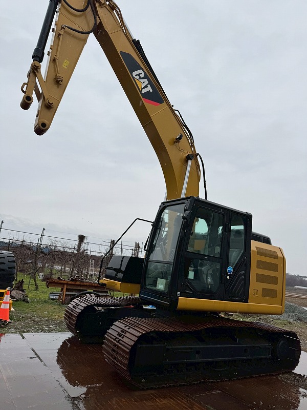 CAT320ERR-2  配管仕様 土木 認定中古車 キャタピラー ワイドシュー 標準シュー バケット付 0.7油圧ショベル 中古建設機械 写真15（株式会社広建機）