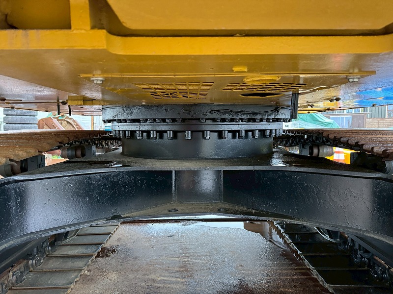CAT320ERR-2  配管仕様 土木 認定中古車 キャタピラー ワイドシュー 標準シュー バケット付 0.7油圧ショベル 中古建設機械 写真5（株式会社広建機）