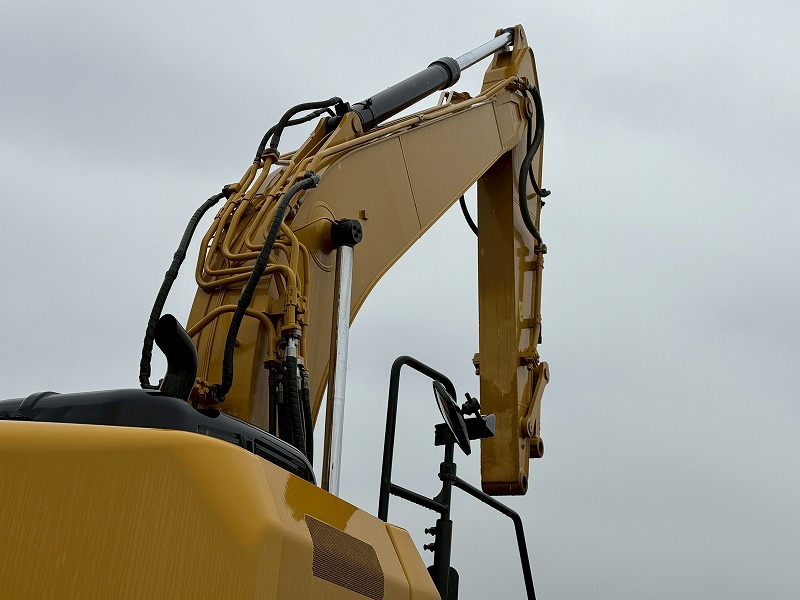 CAT320ERR-2  配管仕様 土木 認定中古車 キャタピラー ワイドシュー 標準シュー バケット付 0.7油圧ショベル 中古建設機械 写真18（株式会社広建機）