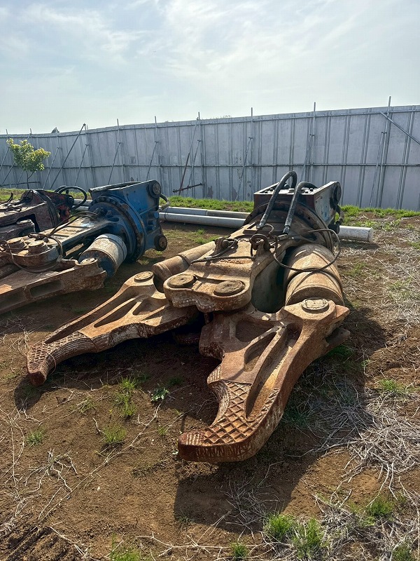 TSWB1400V-F 1.2m3用大割機 オカダアイヨン製  concrete crusher 検品済 中古建設機械 写真6（株式会社広建機）