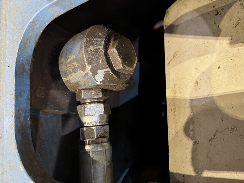 OSC-200MB 0.7用電磁マグ付き小割機 整備品 オカダアイヨン okada aiyon magnet crusher 中古建設機械 写真12（株式会社広建機）