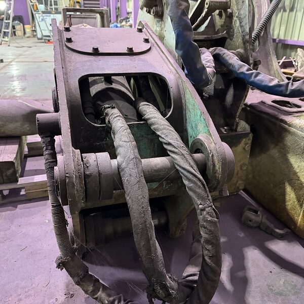 OSC-51V 10-15ton class secondary crusher 0.45用小割機 オカダアイヨン 中古建設機械 写真14（株式会社広建機）