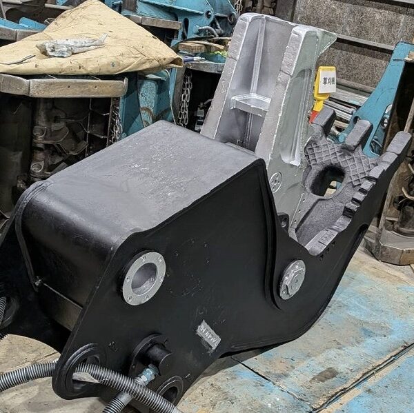 MC-201 0.7用小割機 タグチ工業 作動良好 全塗装? 中古建設機械 写真7（株式会社広建機）
