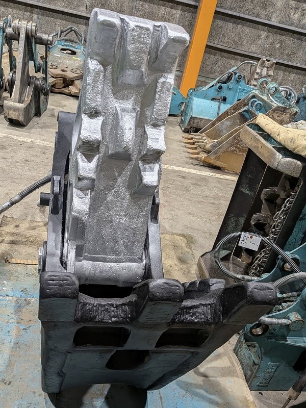 MC-201 0.7用小割機 タグチ工業 作動良好 全塗装? 中古建設機械 写真3（株式会社広建機）