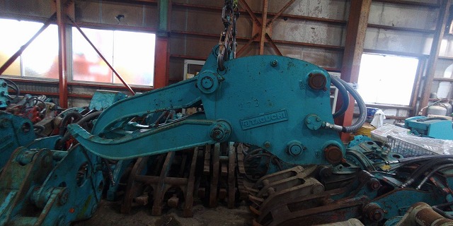 GV-120L 0.45用チルトフォーク タグチ工業製 中古建設機械 写真5（株式会社広建機）
