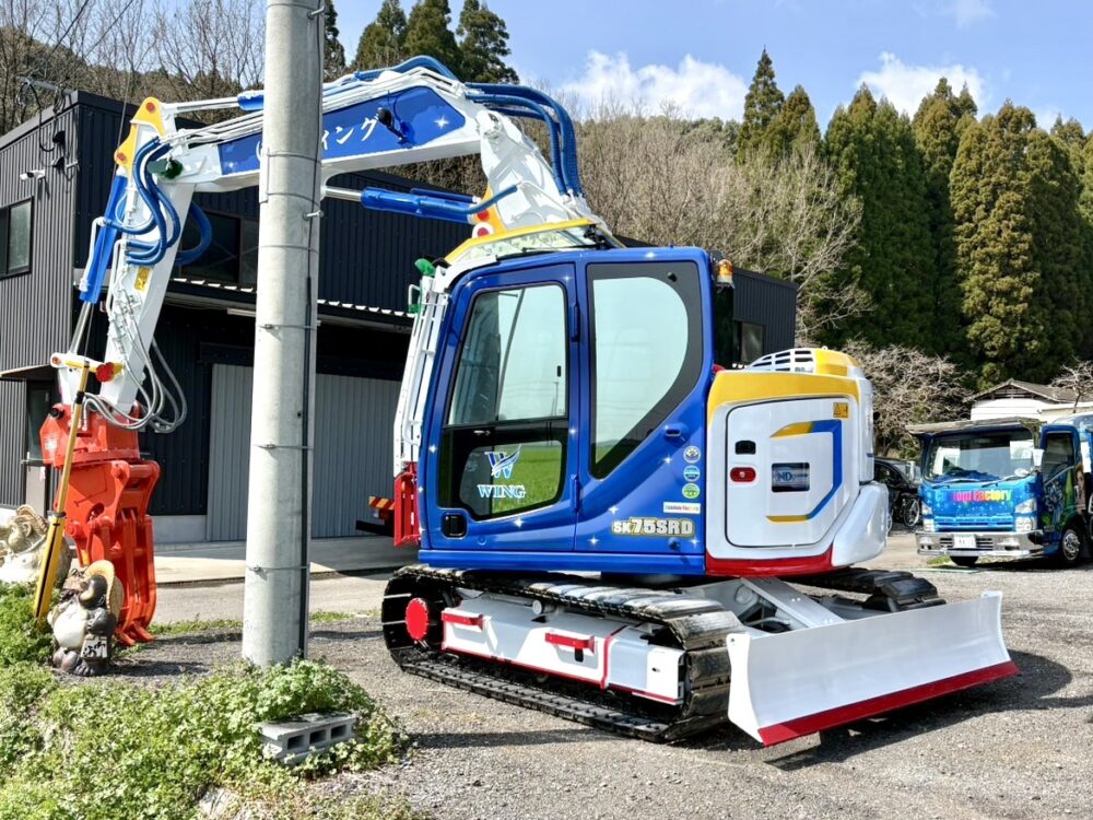SK75SRD-7 セパレートブーム ガンダムウイング仕様 解体仕様機 旋回F新品付き 排土板付 中古建設機械 写真5（株式会社広建機）