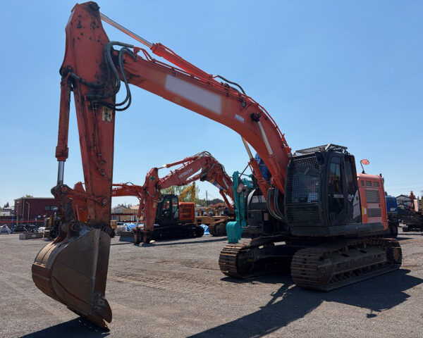 ZX225USRK-5B  クレーン仕様 5本配管 後方小旋回 油圧ショベル解体仕様機 中古建設機械 写真51（株式会社広建機）