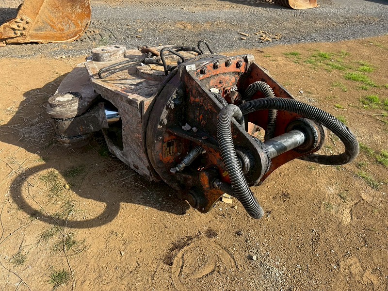 0.7m3用鉄骨カッター コベルコ製 KS700R-2 検品済 中古建設機械 写真5（株式会社広建機）