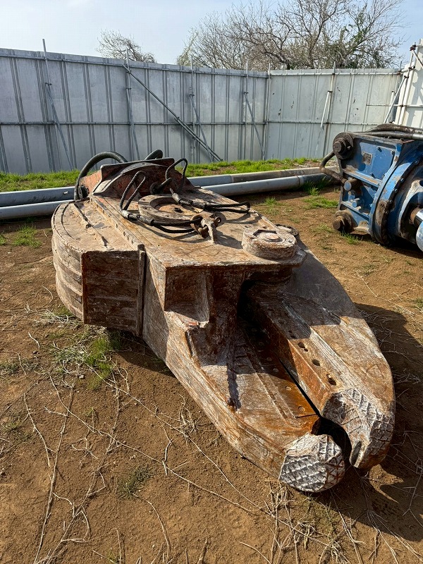 0.7m3用鉄骨カッター コベルコ製 KS700R-2 検品済 中古建設機械 写真6（株式会社広建機）