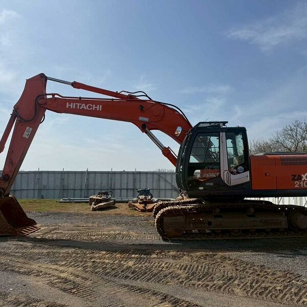 ZX210K-3 ハイボス仕様 併用配管  Piping 3740hour 2013年式 中古建設機械 写真67（株式会社広建機）