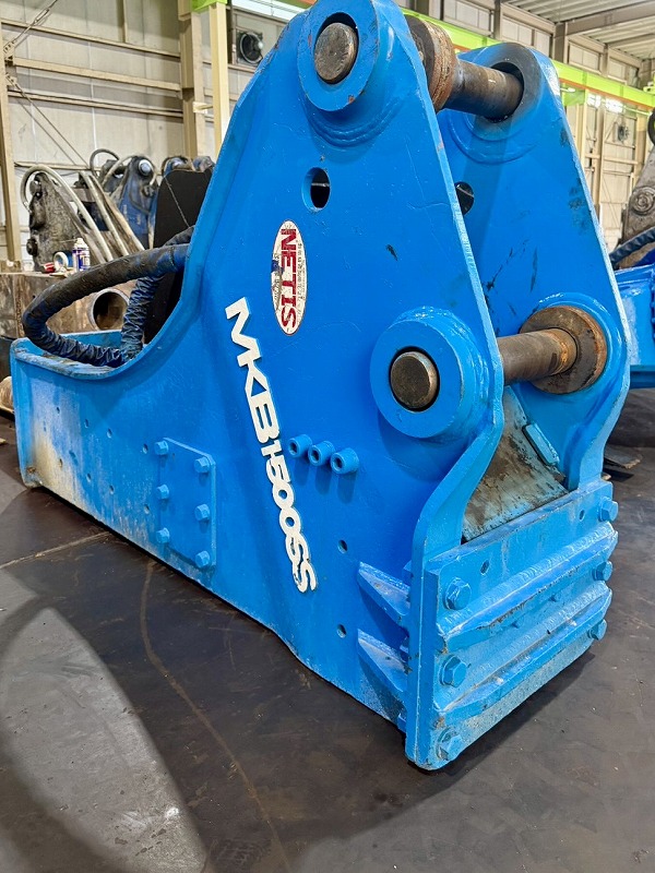 【検品動画有り】MKB-1500SS 0.7m3用超低騒音ブレーカー 甲南建機 hyrlaulic breaker 中古建設機械 写真6（株式会社広建機）