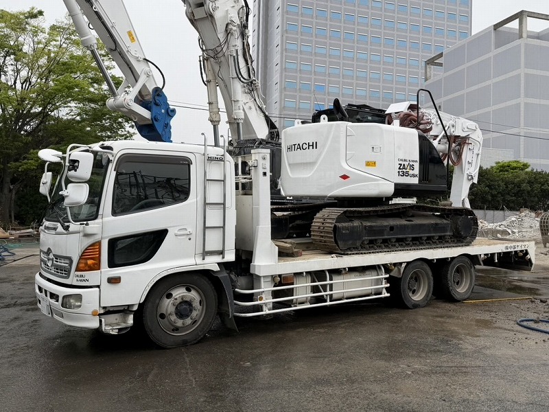 ZX135USK-6 ショートリーチ 5本配管 0.45m3油圧ショベル 階上・地下解体仕様 日立建機 中古建設機械 写真1（株式会社広建機）