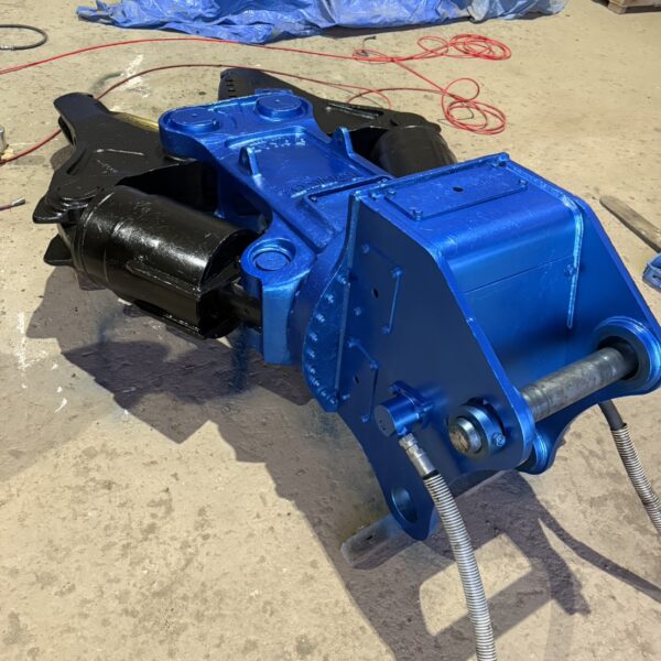 TS-WB600CV-ARTS旋回 0.7用円弧刃鉄骨カッター 全塗装整備品?ダブルシリンダー オカダアイヨン 2023年9月製造 現行モデル 中古建設機械 写真27(株式会社広建機)