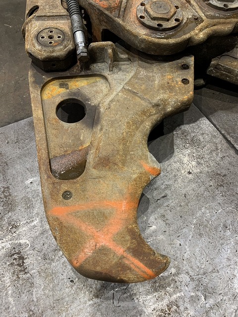 SV250 0.7用大割機 NPK製 現行モデル 2018年式 中古建設機械 写真2（株式会社広建機）