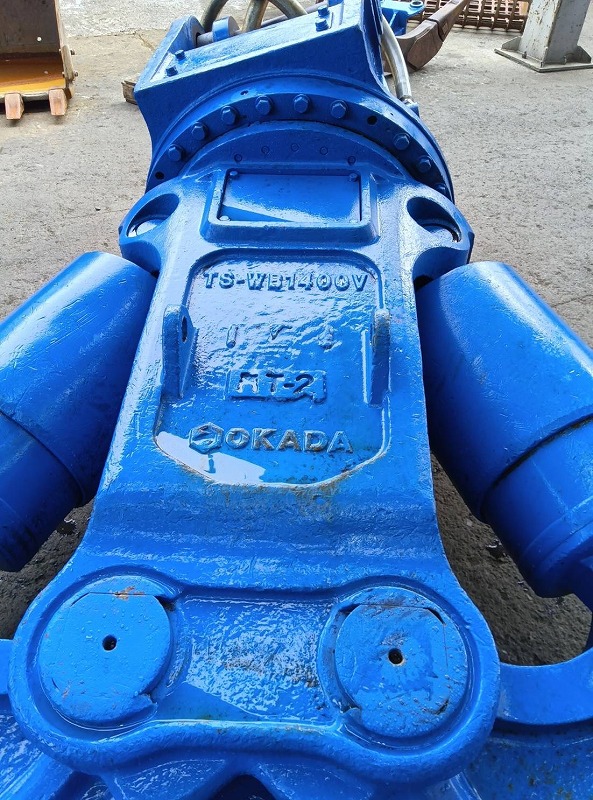 TSWB1400V-F 1.2m3用大割機 オカダアイヨン製  concrete crusher 検品済 中古建設機械 写真2（株式会社広建機）