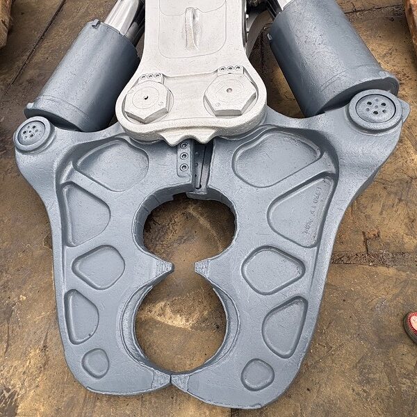 古河ロックドリル 0.7用大割機 VX225 FURUKAWA 中古建設機械 写真6(株式会社広建機)